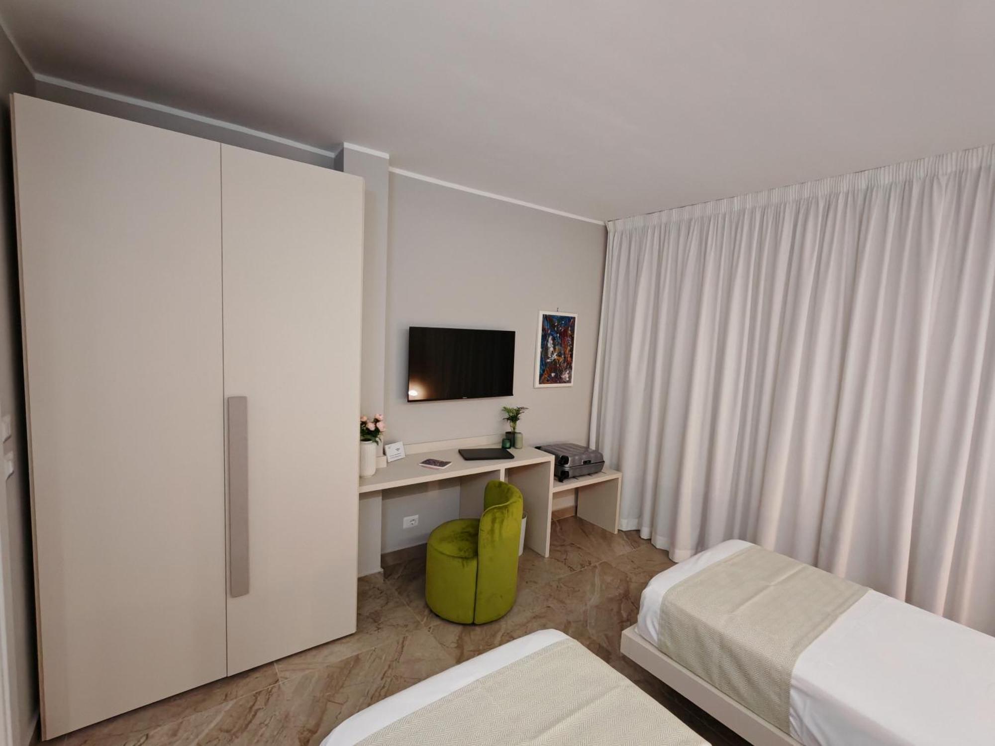Effe4 Lovely Room Bari Ngoại thất bức ảnh