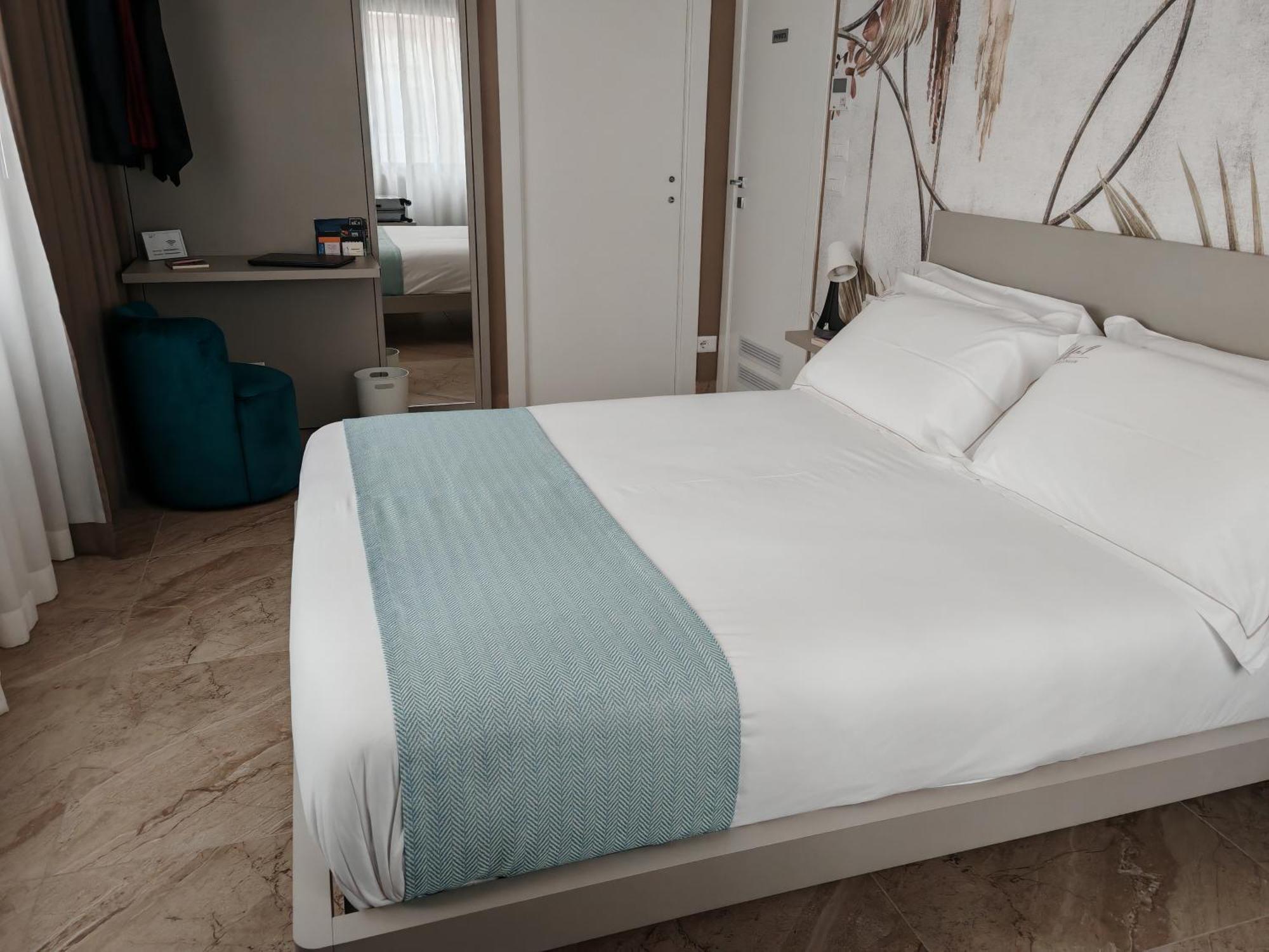 Effe4 Lovely Room Bari Ngoại thất bức ảnh