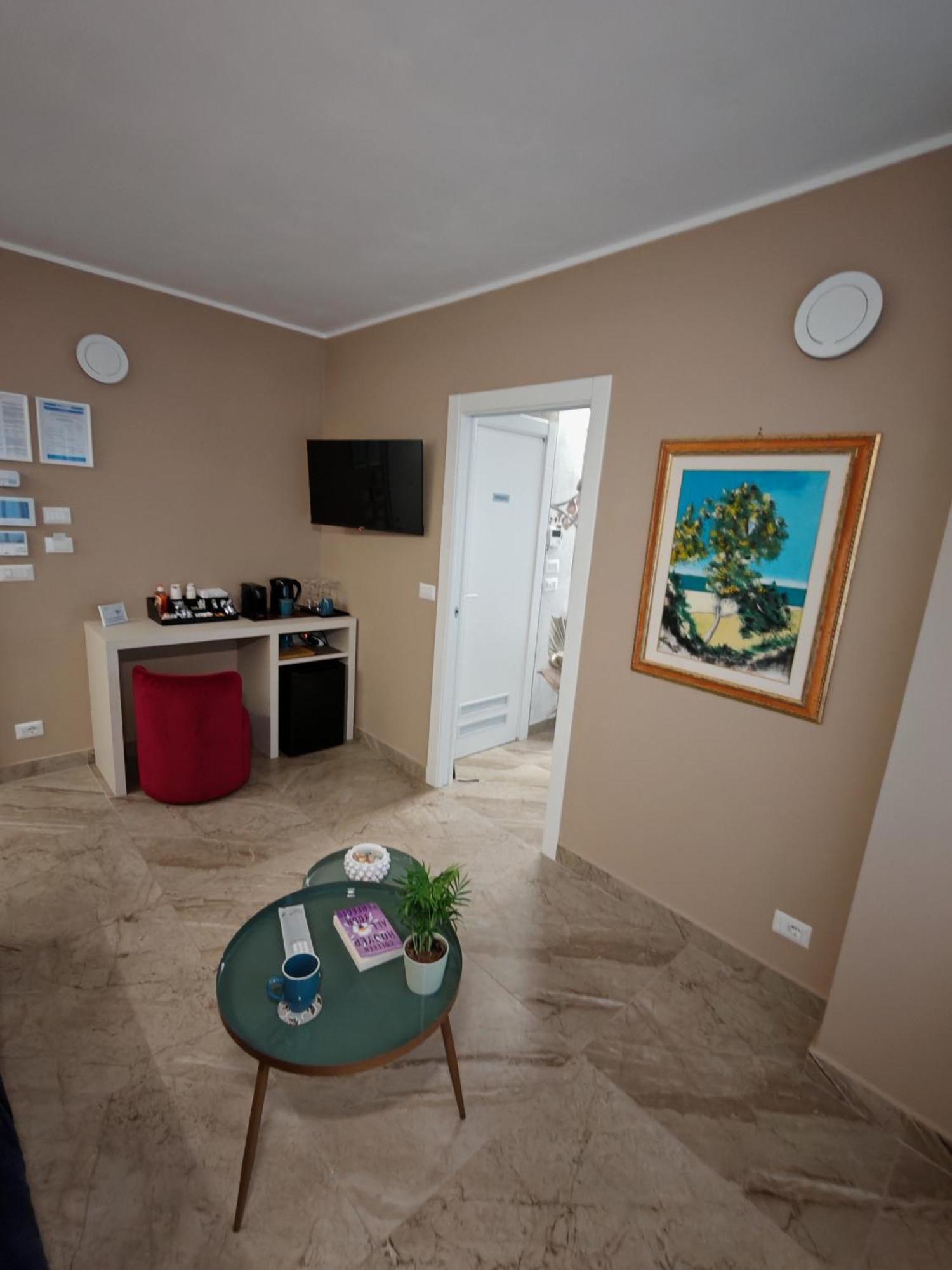 Effe4 Lovely Room Bari Ngoại thất bức ảnh